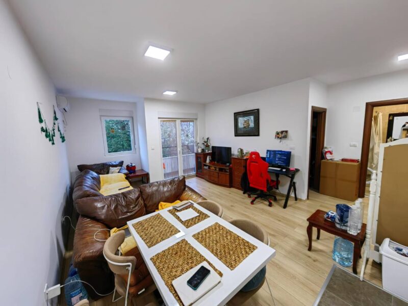 Rent-Buy a spacious apartment in the center of Budva #927277