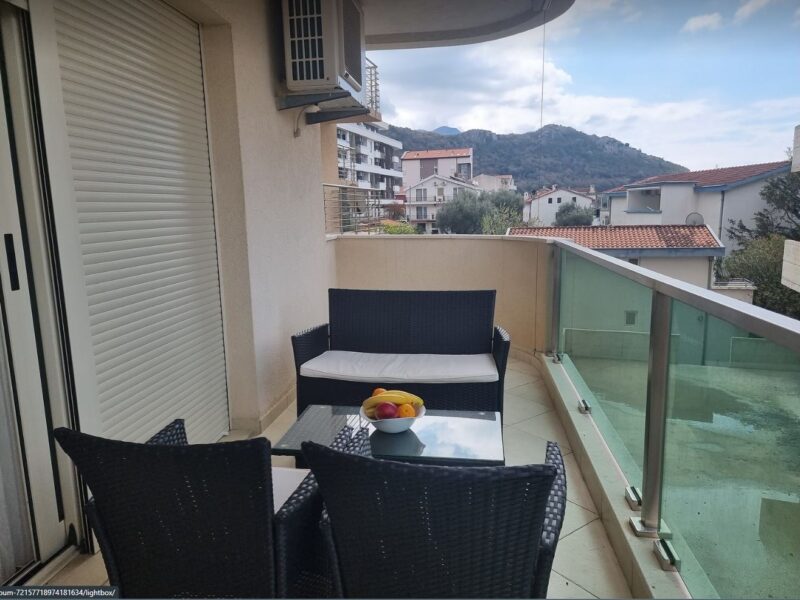 Two bedroom apartment for sale 300 meters from the sea