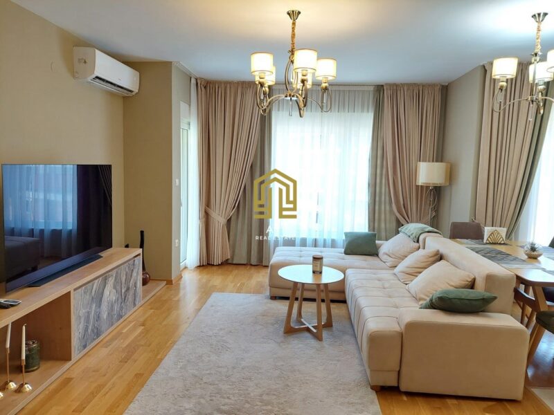 Two bedroom apartment for sale in Becici