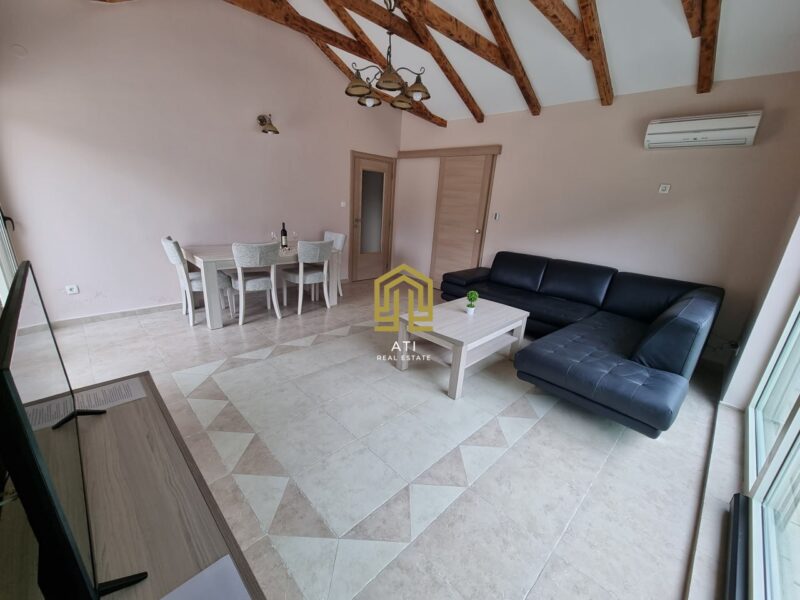 For sale a spacious 4-bedroom apartment in a new complex in Becici