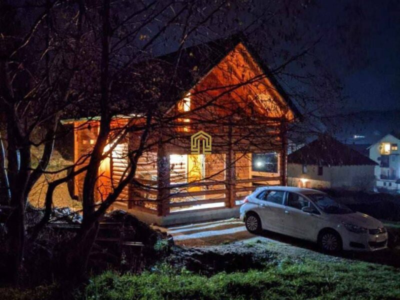 Cozy house for sale in Kolasin