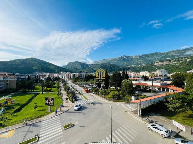 Apartment for sale in Budva